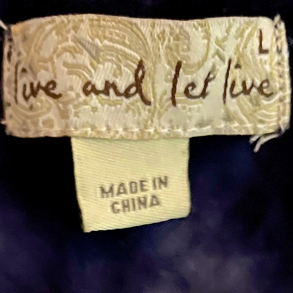 Live and let Live Brand Women’s size Large comfy flare indigo design - Picture 3 of 5